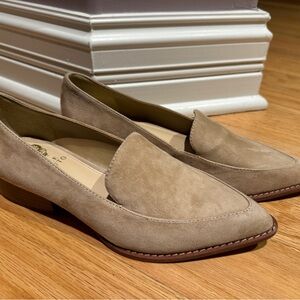 Vince Camuto Loafer size 7.5